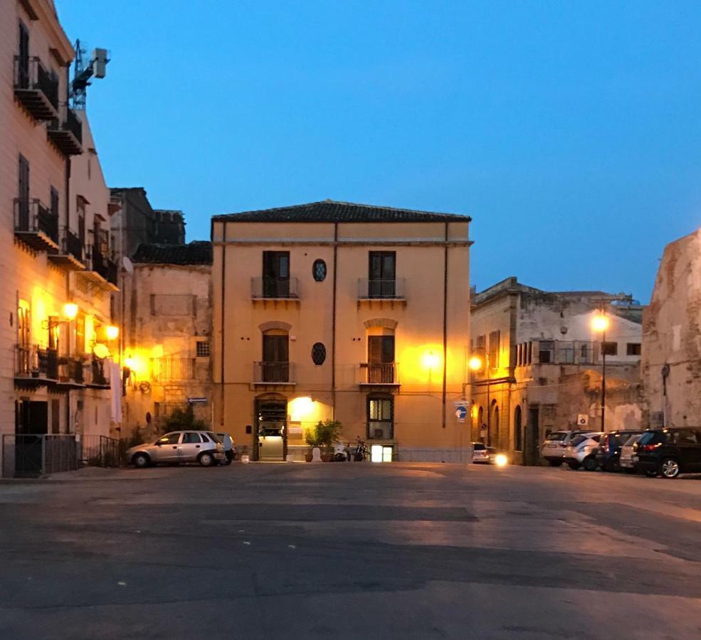lo spasimo dentro casa Palermo Esterno foto